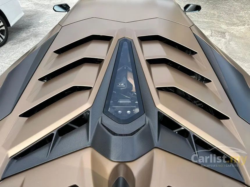 2020 Lamborghini Aventador SVJ Coupe