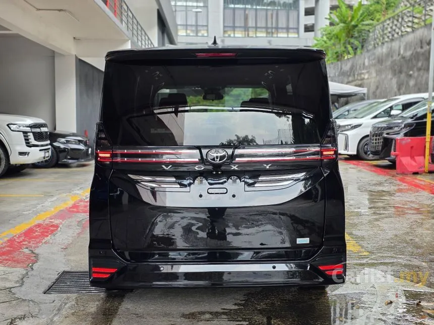 2023 Toyota Voxy S-Z MPV