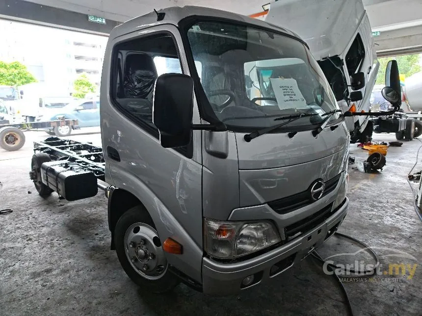 2026 Hino 300 Lorry