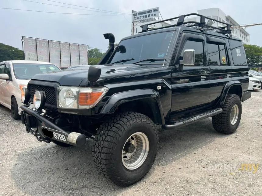 Used 1994 Toyota Land Cruiser 2.5 SLW HARDTOP SUV - Carlist.my