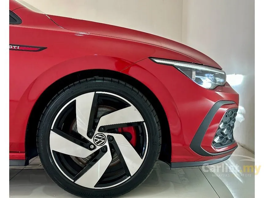 2025 Volkswagen Golf GTI IQ.Drive Hatchback