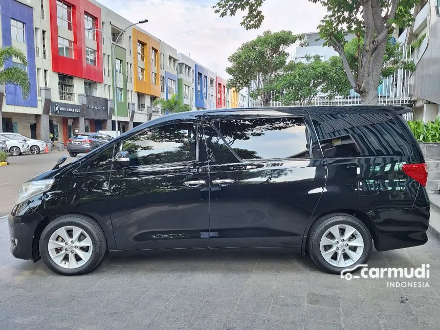 2011 Toyota Alphard G MPV