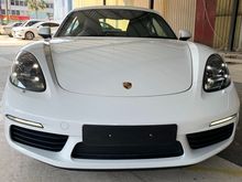 2018 Porsche 718 2.0 Cayman Coupe
