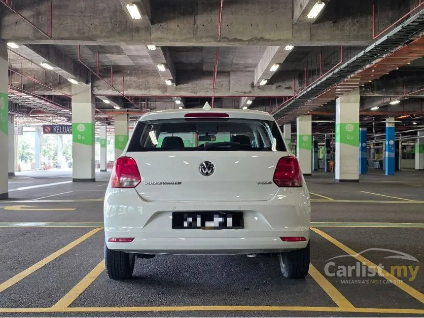2015 Volkswagen Polo Sedan