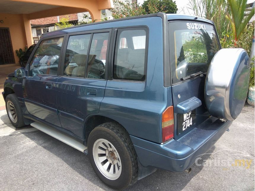1996 Suzuki Vitara SUV