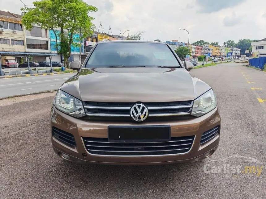 2011 Volkswagen Touareg V6 FSI SUV