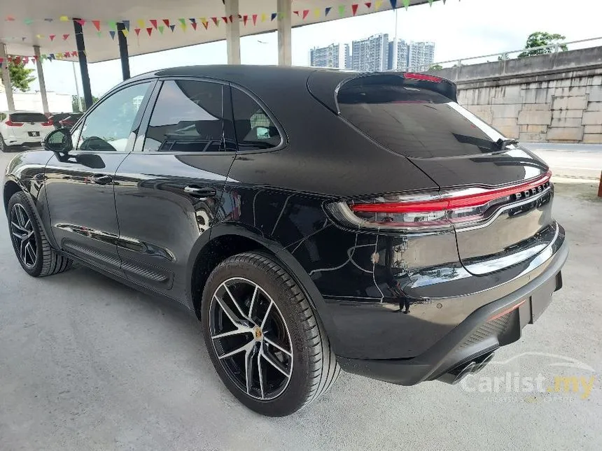 2022 Porsche Macan SUV