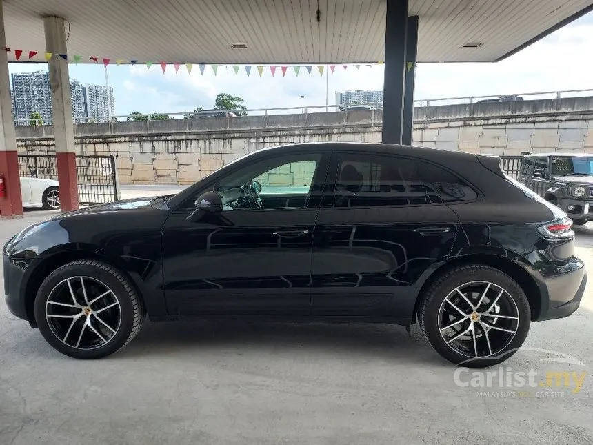 2022 Porsche Macan SUV