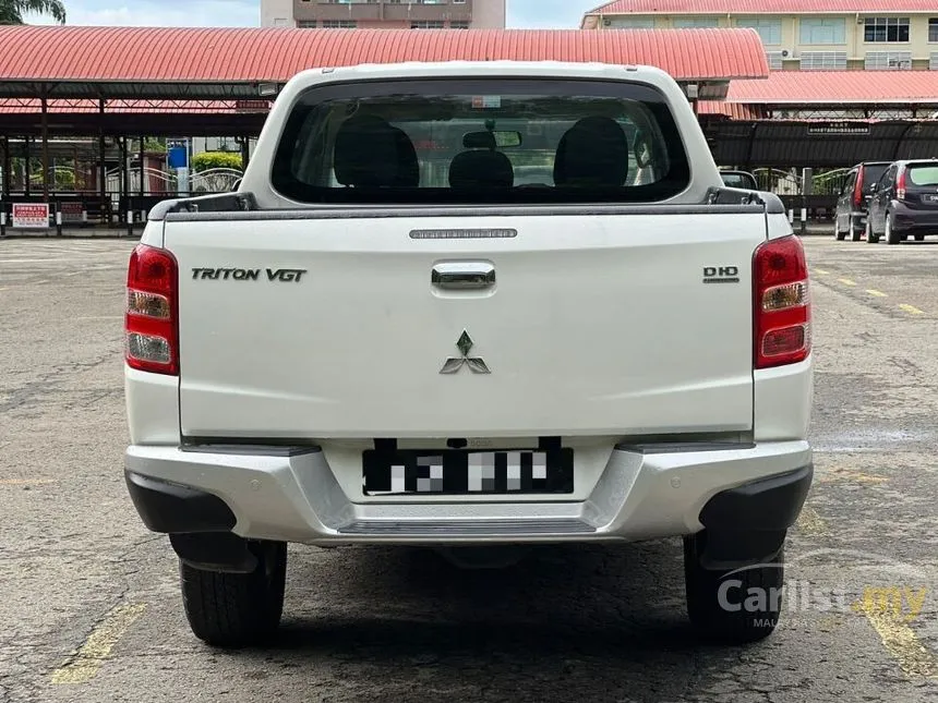 2018 Mitsubishi Triton VGT Dual Cab Pickup Truck