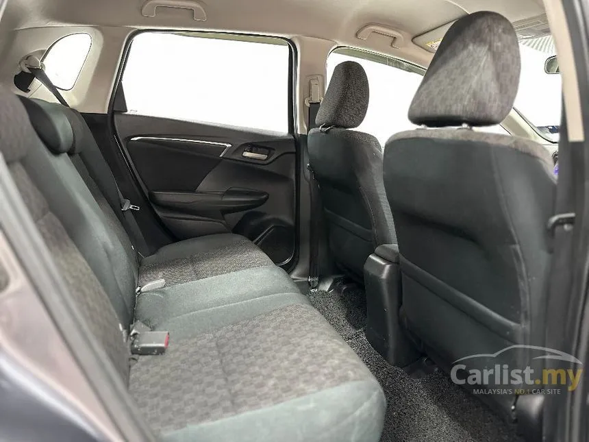 2015 Honda Jazz V i-VTEC Hatchback