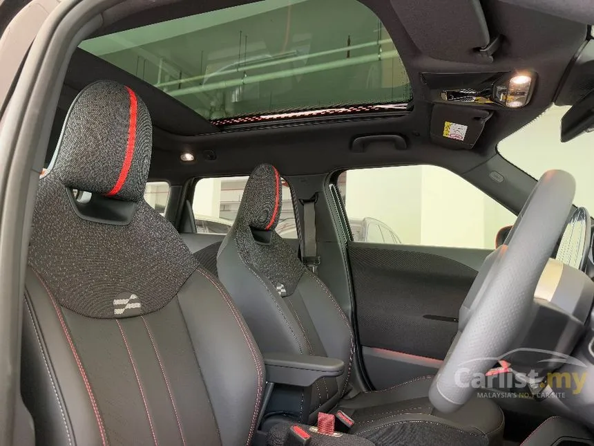 2025 MINI Aceman John Cooper Works E SUV