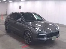 2022 Porsche Cayenne Coupe 3.0 Platinum Edition / Pan Roof / 4Cam [INCOMING UNIT]