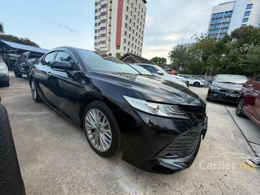 2019 Toyota Camry V Sedan