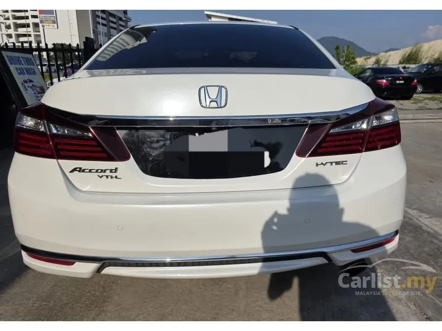 2018 Honda Accord VTi-L Sedan
