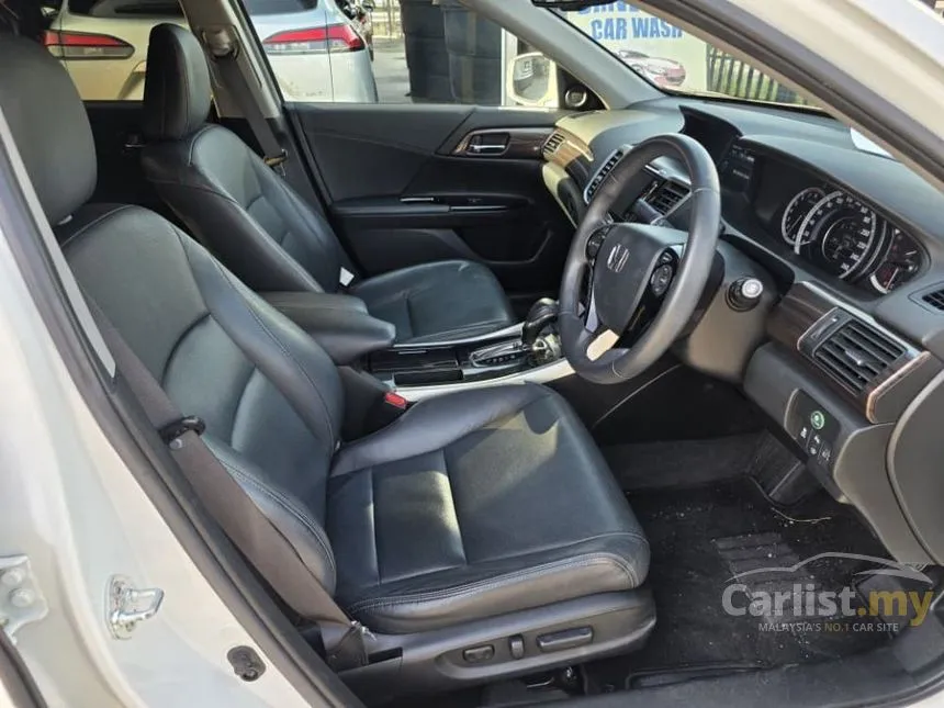 2018 Honda Accord VTi-L Sedan