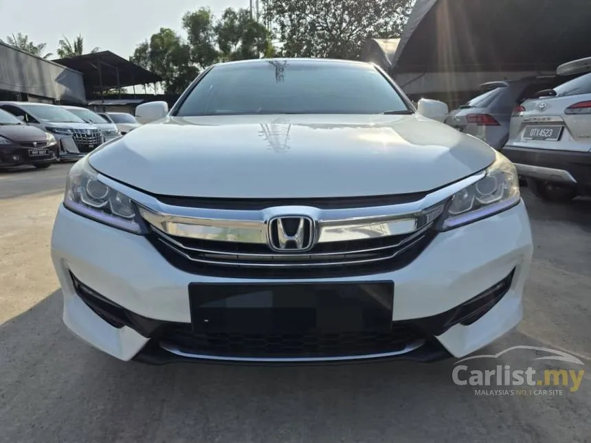 2018 Honda Accord VTi-L Sedan