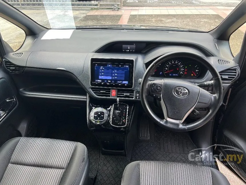 2017 Toyota Noah X MPV