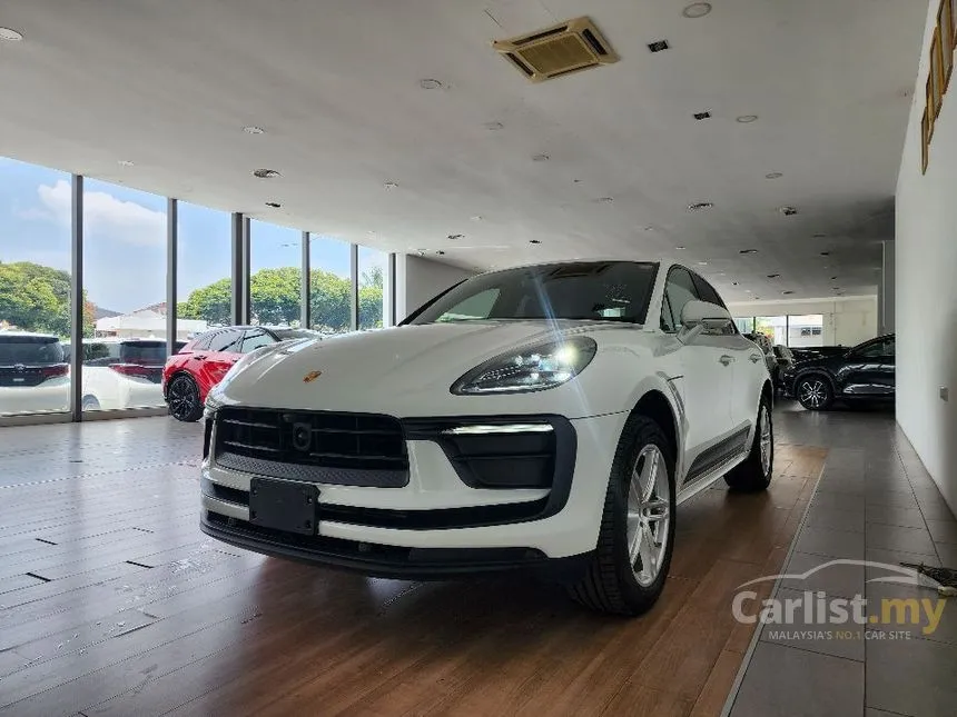 2022 Porsche Macan SUV