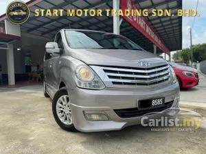2012 Hyundai Grand Starex 2.5 MPV