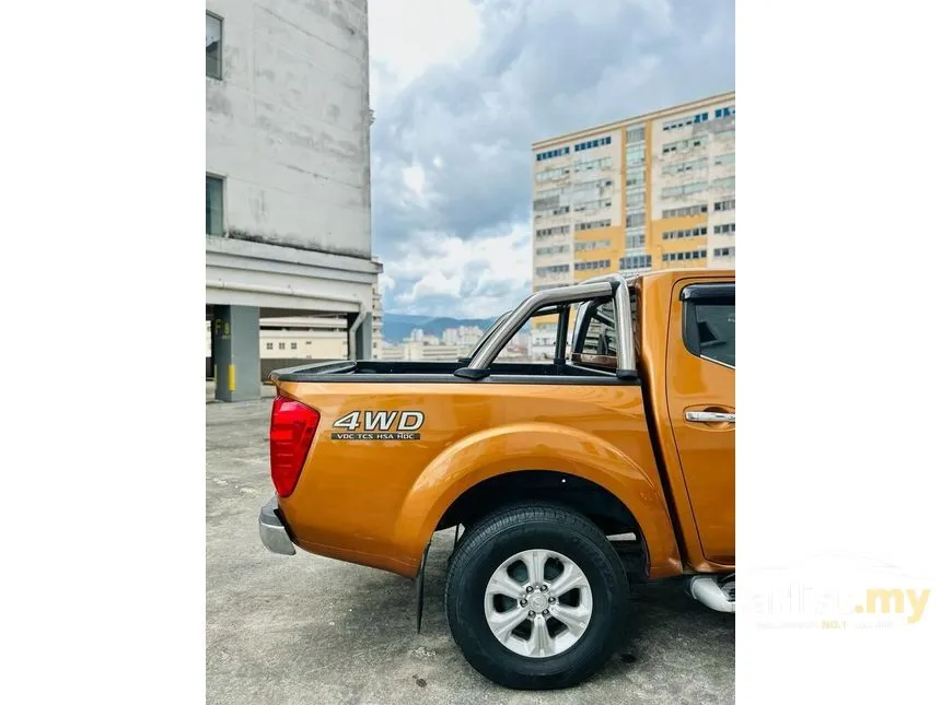 2019 Nissan Navara NP300 V Dual Cab Pickup Truck