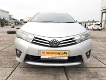 2014 Toyota Corolla Altis 1.8 V Sedan