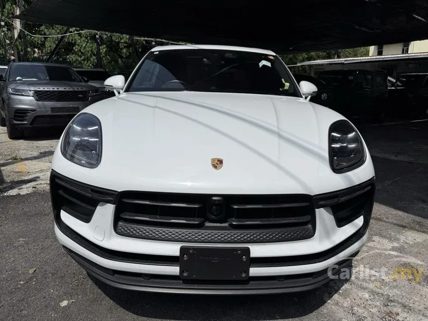 2021 Porsche Macan SUV