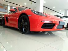 2017 Porsche 718 2.0 Cayman Coupe