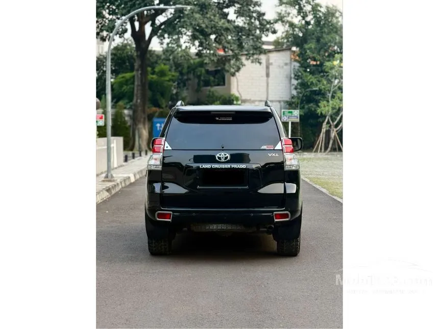 2012 Toyota Land Cruiser Prado TX SUV