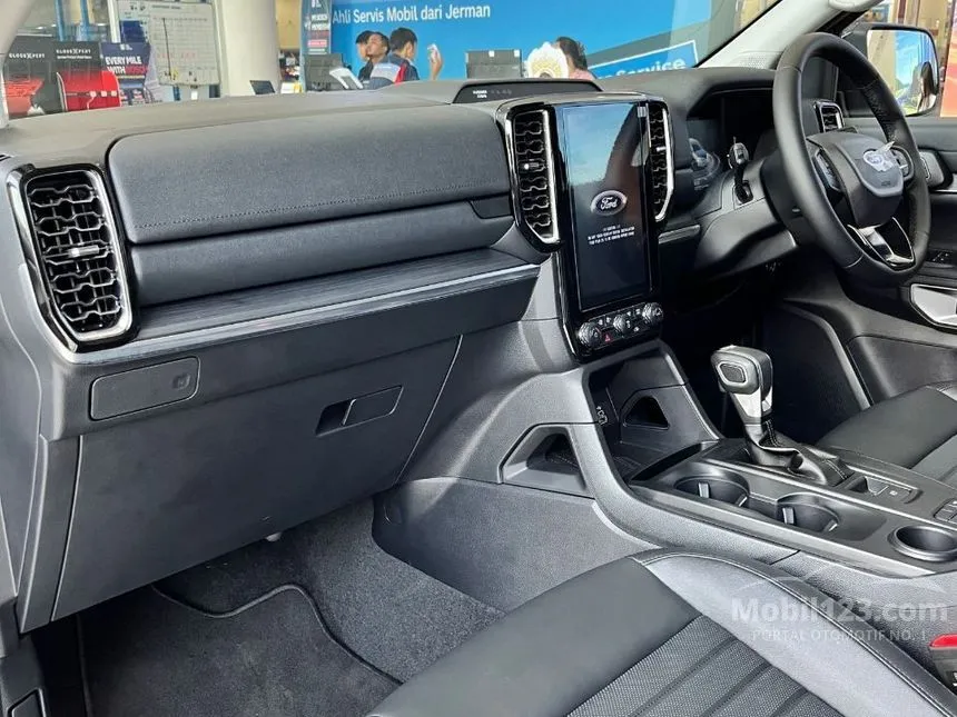 2025 Ford Everest Sport SUV