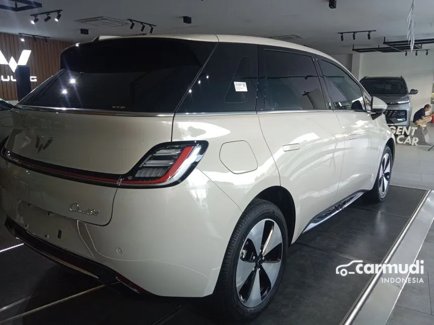 2024 Wuling Cloud EV EV Hatchback