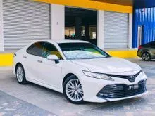 2020 Toyota Camry 2.5 V Sedan