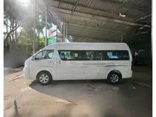 2026 Foton View CS2L 17/18 Seater Window Van