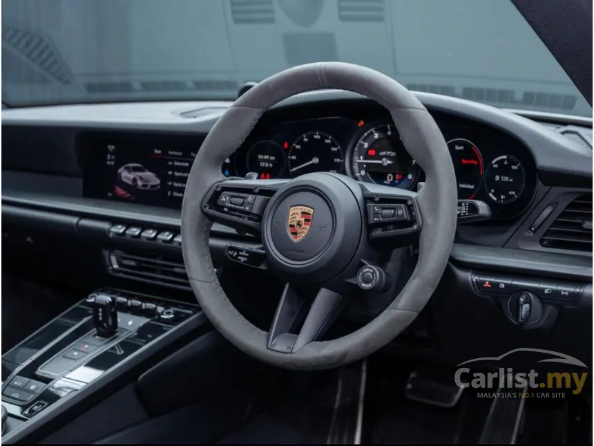 2022 Porsche 911 Carrera GTS Coupe