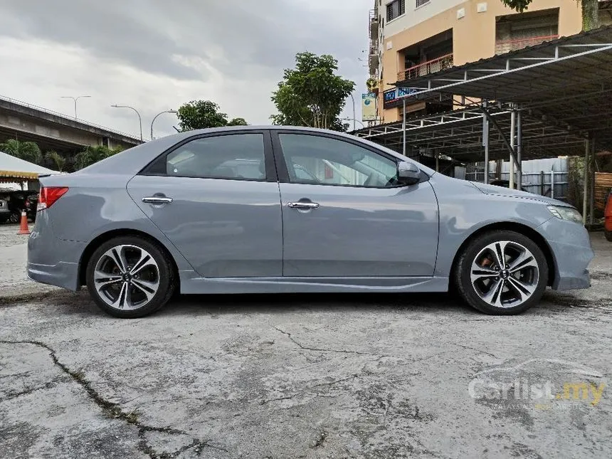 2013 Kia Forte SX Sedan