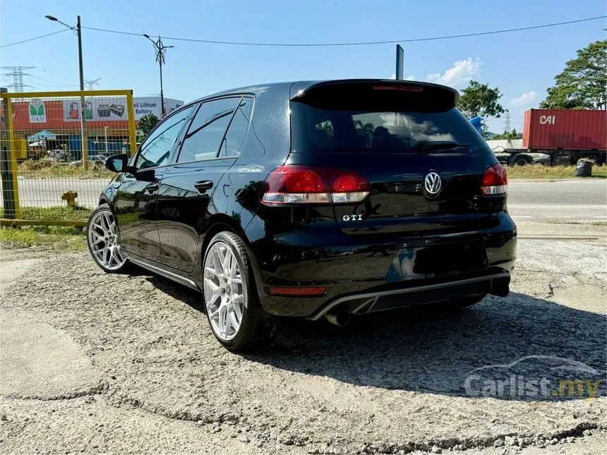 2011 Volkswagen Golf GTI Hatchback
