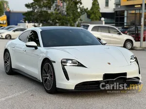 2024 Porsche Taycan 4S Sedan
