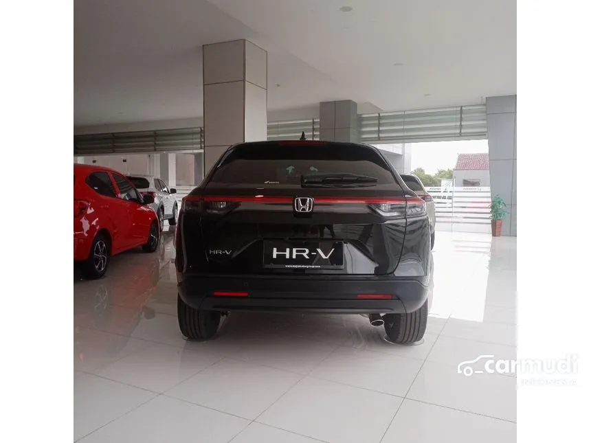 2024 Honda HR-V S SUV