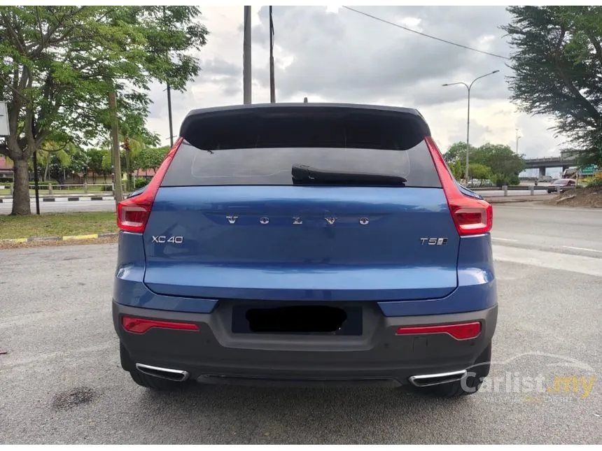 2019 Volvo XC40 T5 R-Design SUV