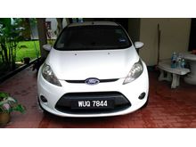 2010 Ford Fiesta 1.6 Sport (A) White Lady Owner