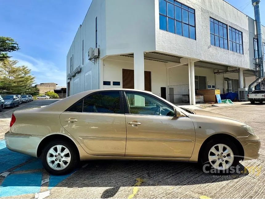 2002 Toyota Camry E Sedan