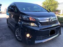 2013 Toyota Vellfire 2.4L Z Golden Eyes *(NEGO)* SUNROOF. REAR POWER BOOT. 2 POWER DOOR. High Spec.