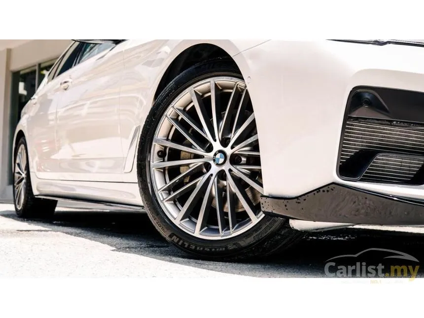 2019 BMW 530e Sport Line iPerformance Sedan