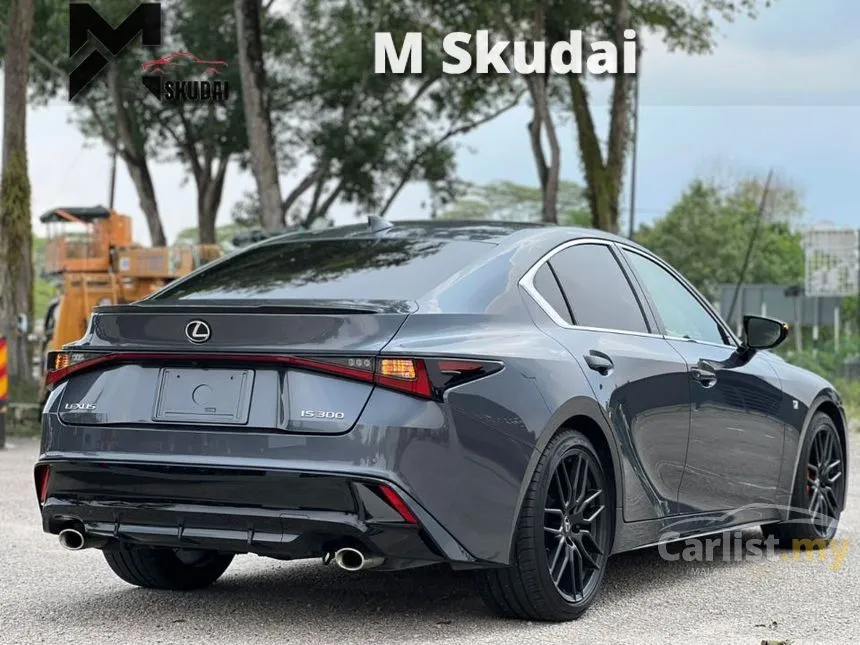 2021 Lexus IS 300 F Sport Sedan