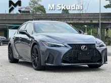 2021 Lexus IS 300 2.0 F Sport MODE BLACK EDITION RED LEATHER SEAT 39K KM 5YRS LEXUS WARRANTY