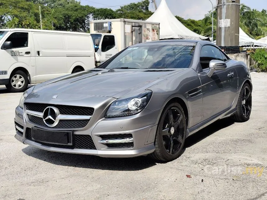 2012 Mercedes-Benz SLK200 AMG Sport Convertible
