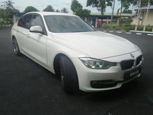 2013 BMW 328i 2.0 Sport Line Sedan