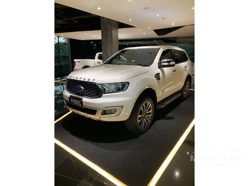 Jual Mobil Ford Everest 2022 Titanium 2.0 di DKI Jakarta Automatic SUV Putih Rp 867.500.000
