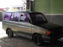 Retro 1992 Toyota Kijang hobart tg-2