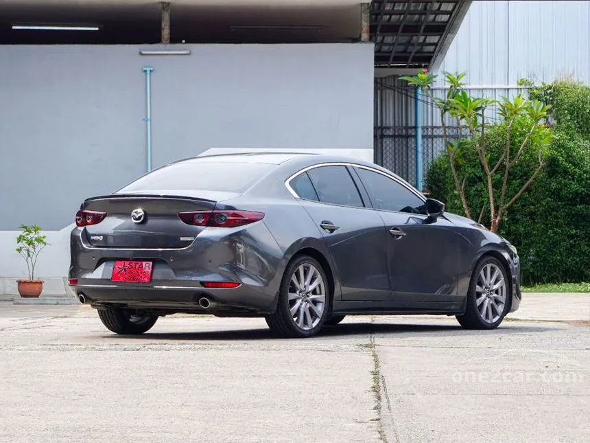 2021 Mazda 3 SP Sedan