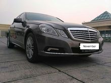2009 Mercedes-Benz E300 3.0 Elegance (CBU) Sedan